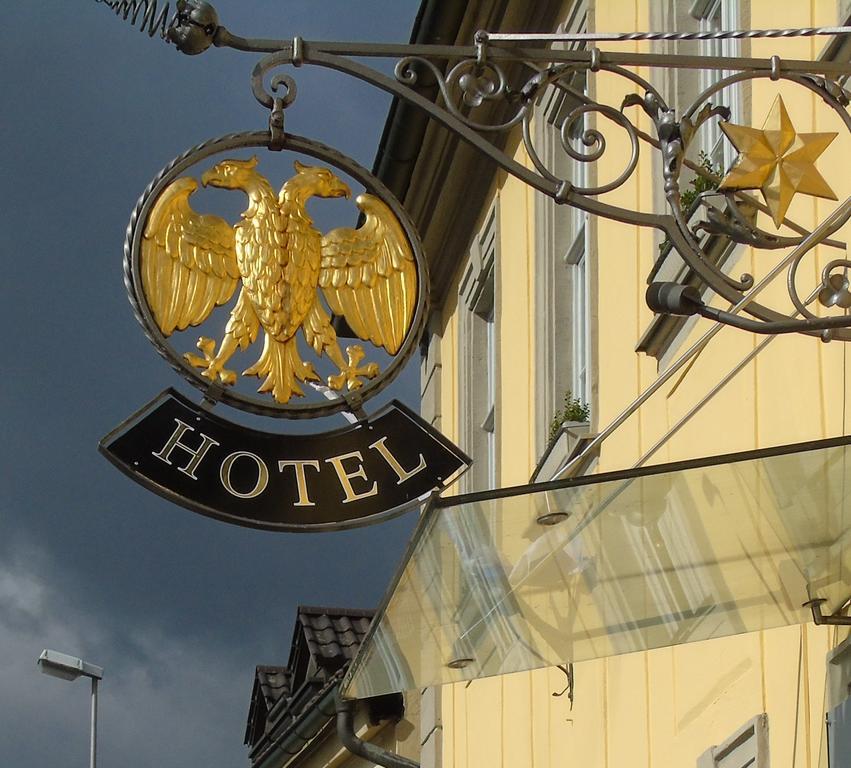 Hotel Goldener Adler Garni Hallstadt Exteriör bild